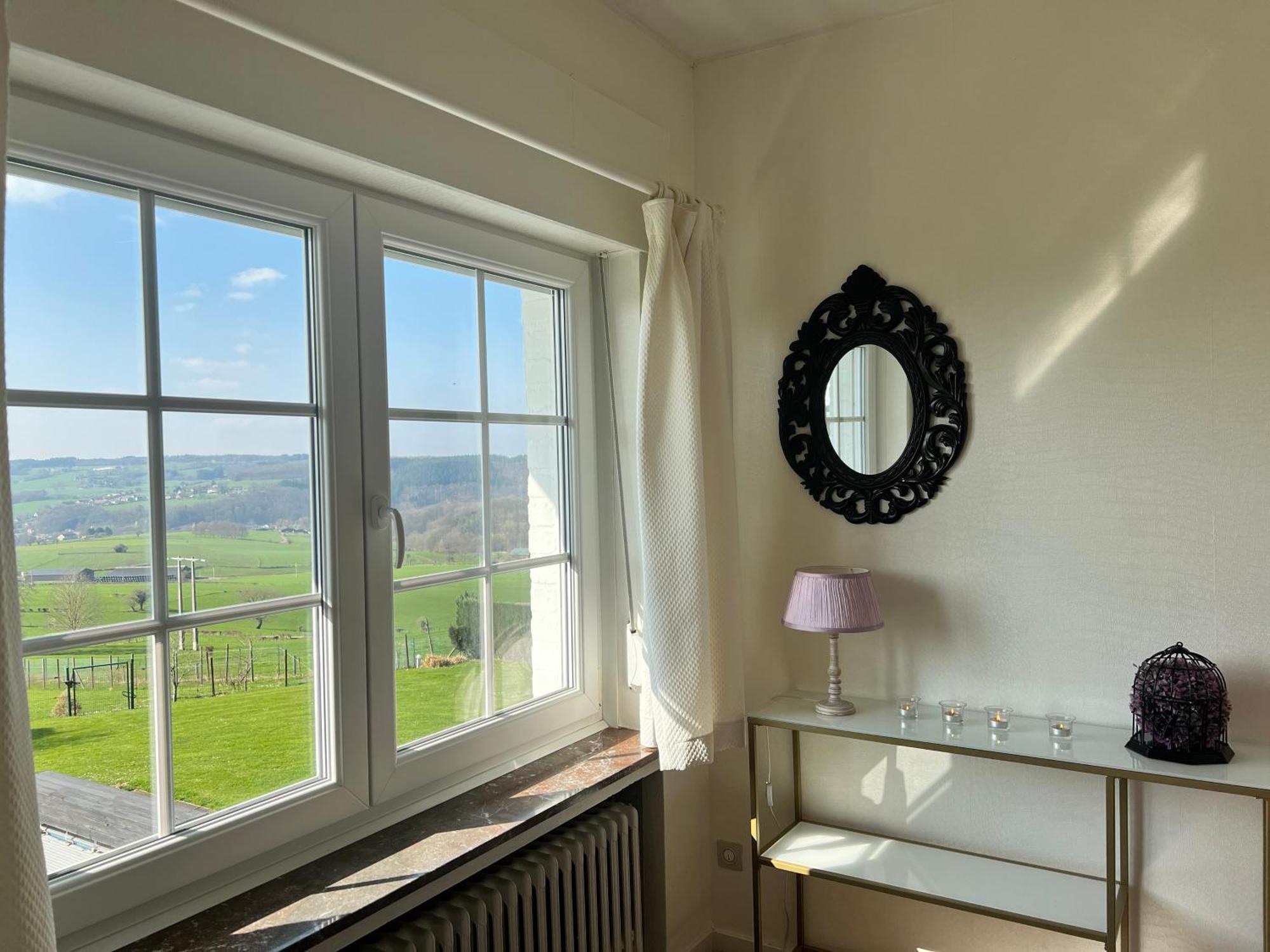 Oneux Village Theux Kültér fotó